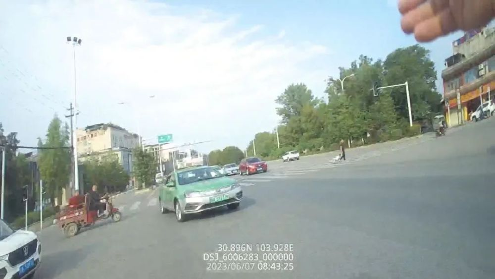 1691638597471810.png 图片3.png